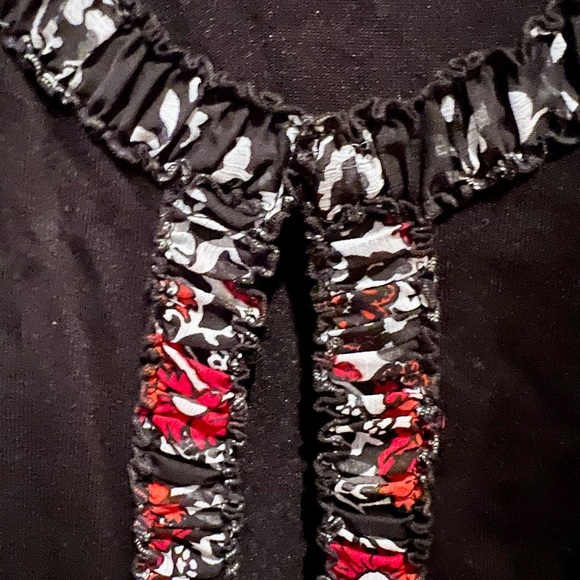 WHBM cropped cardigan - Picture 3 of 6